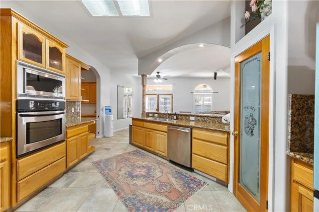 5307 Glacier Springs, Bakersfield, CA 93313