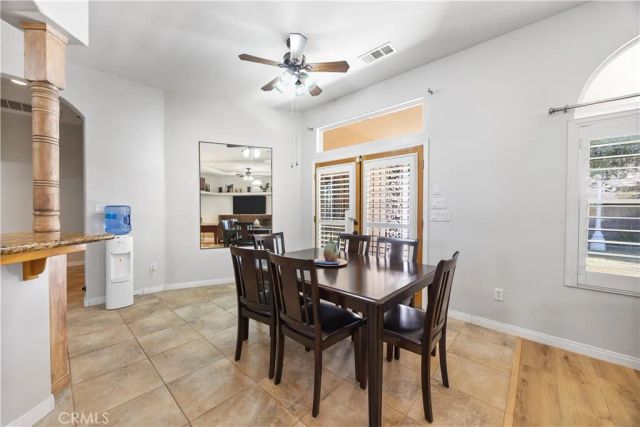 5307 Glacier Springs, Bakersfield, CA 93313