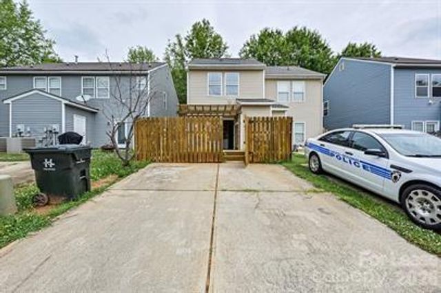 9612 Mendenhall View Drive, Huntersville, NC 28078
