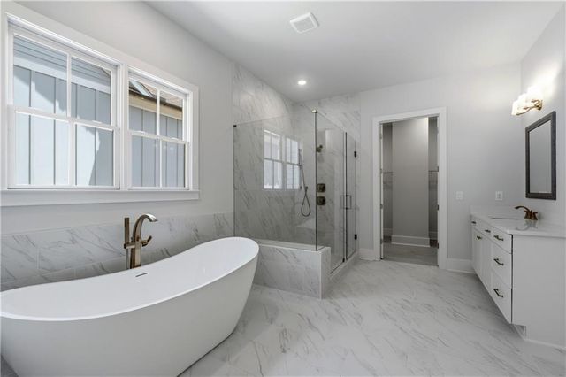 2015 Village Walk, Alpharetta, GA 30004