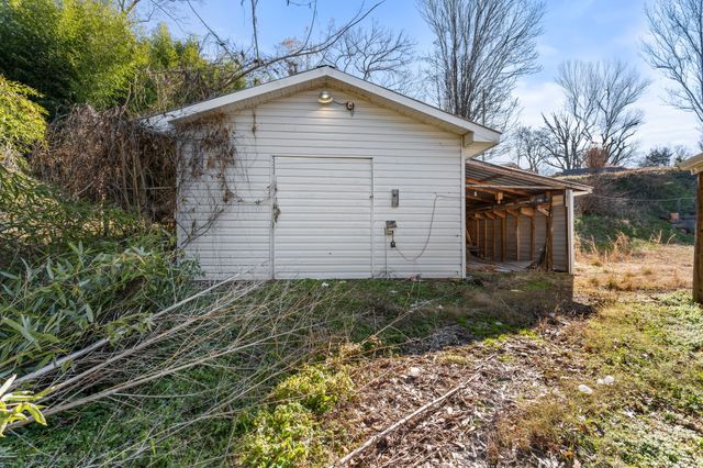 108 Sunset Cir, Centerville, TN 37033