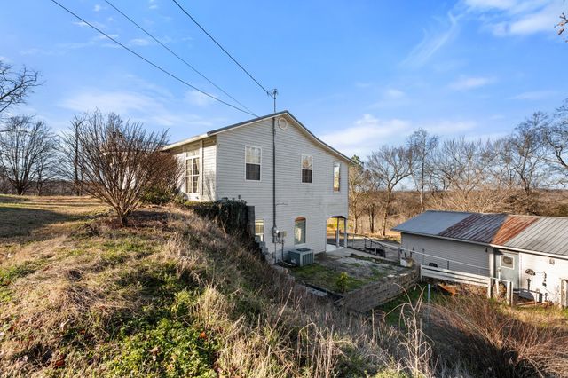 108 Sunset Cir, Centerville, TN 37033