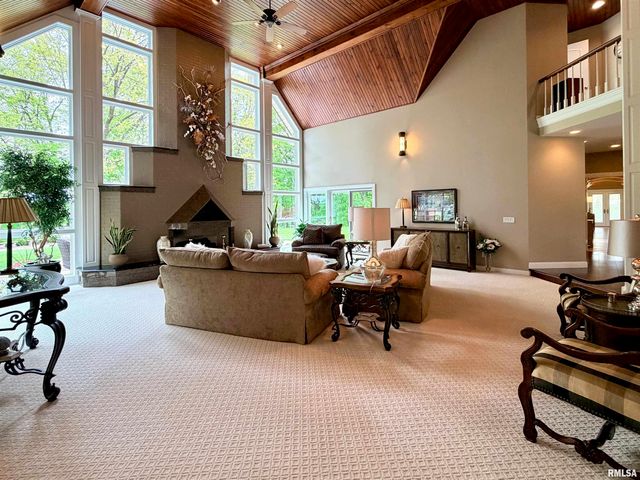 41 OAK RIDGE Point, Morton, IL 61550