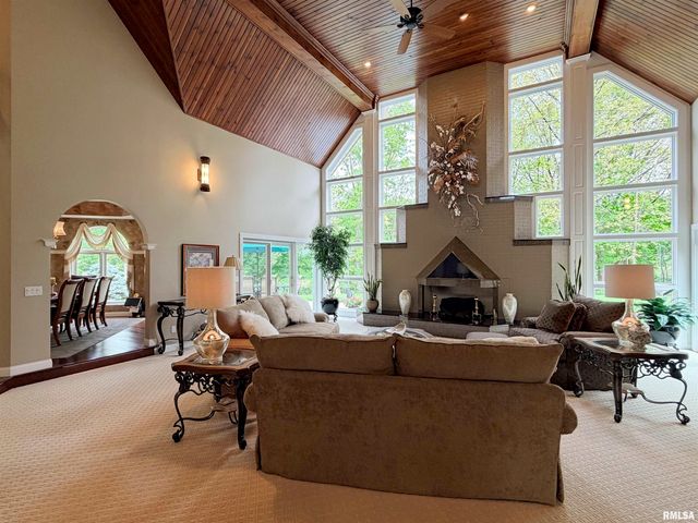 41 OAK RIDGE Point, Morton, IL 61550