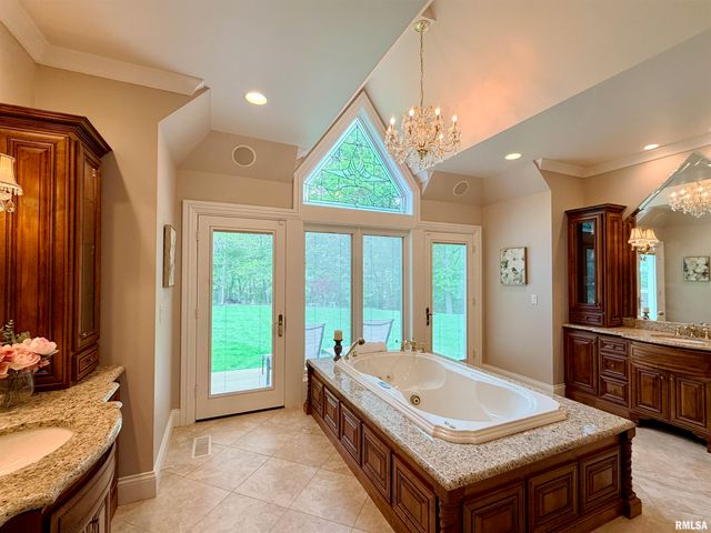 41 OAK RIDGE Point, Morton, IL 61550