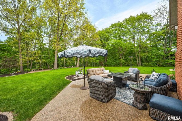 41 OAK RIDGE Point, Morton, IL 61550