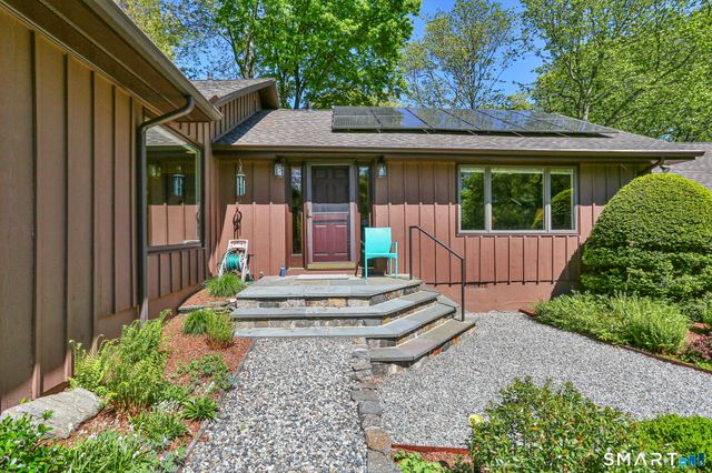1185 Stillson Road, Fairfield, CT 06824