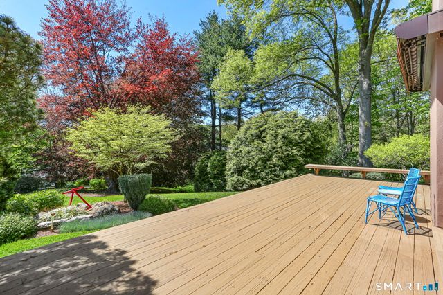 1185 Stillson Road, Fairfield, CT 06824