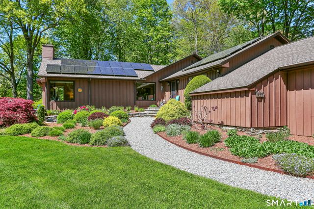 1185 Stillson Road, Fairfield, CT 06824