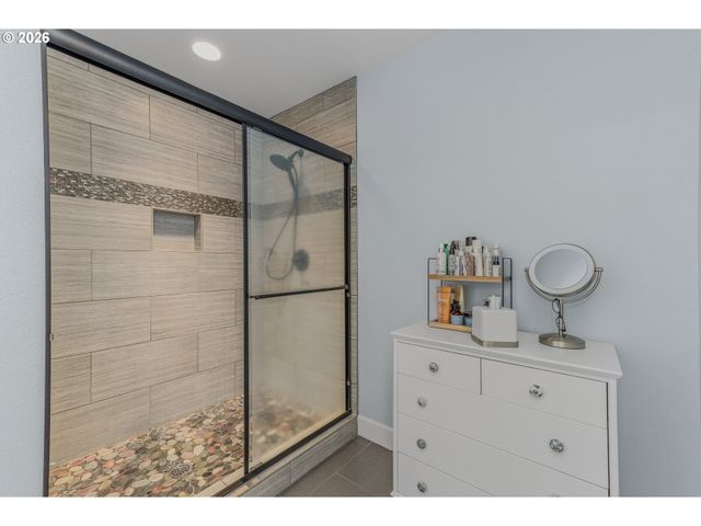 3207 Ne 174TH St, Ridgefield, WA 98642