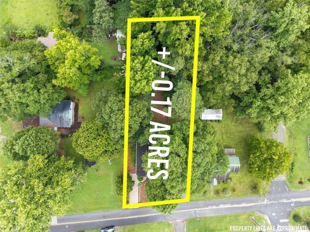 336 Wood Street, Cornelia, GA 30531