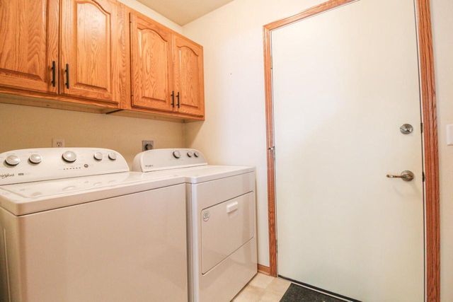 513 Woodland DRIVE, Jefferson, WI 53549