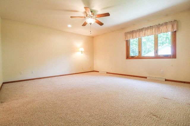 513 Woodland DRIVE, Jefferson, WI 53549