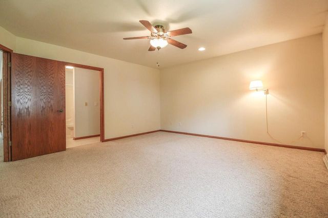 513 Woodland DRIVE, Jefferson, WI 53549