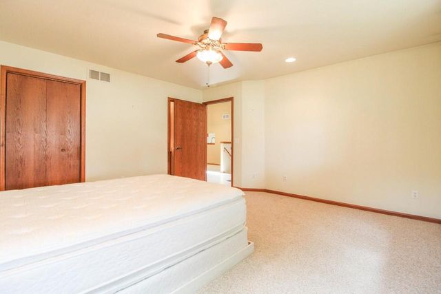 513 Woodland DRIVE, Jefferson, WI 53549