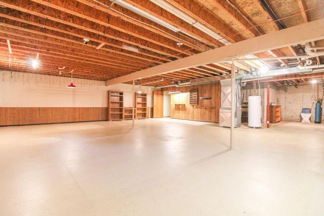 513 Woodland DRIVE, Jefferson, WI 53549