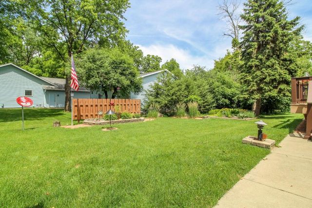 513 Woodland DRIVE, Jefferson, WI 53549