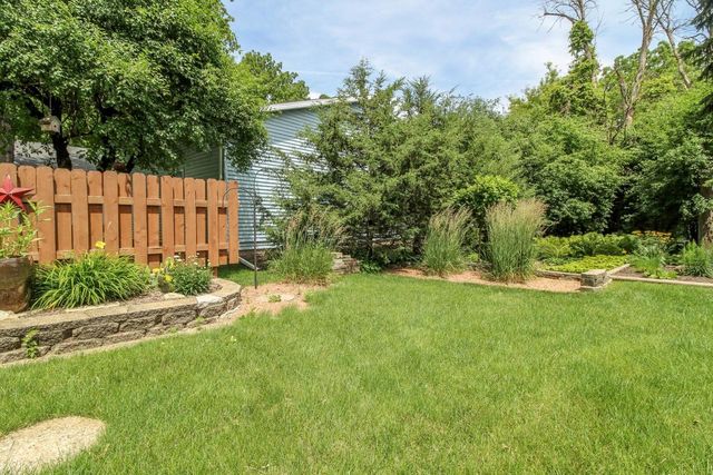 513 Woodland DRIVE, Jefferson, WI 53549