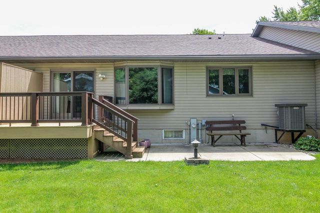 513 Woodland DRIVE, Jefferson, WI 53549