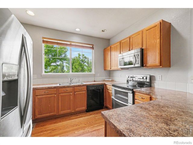 2880 Tabernash Drive, Loveland, CO 80538