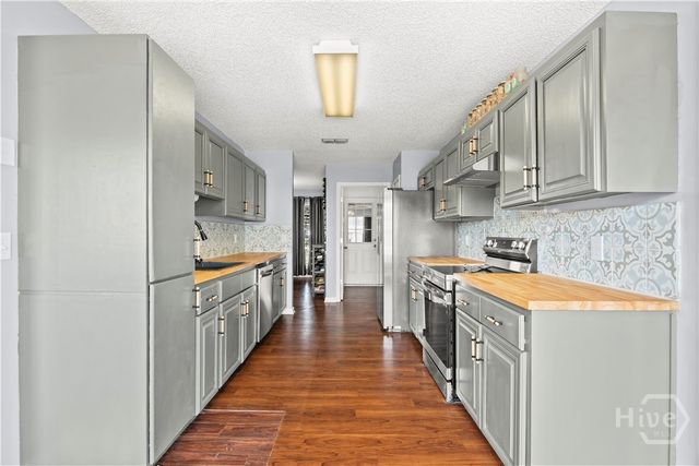 1805 Blair Court, Hinesville, GA 31313