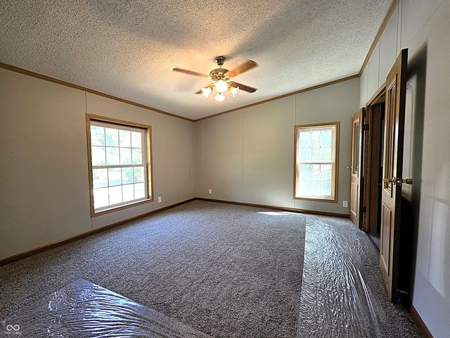 10263 Baseline Road, Paragon, IN 46166