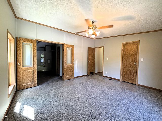 10263 Baseline Road, Paragon, IN 46166