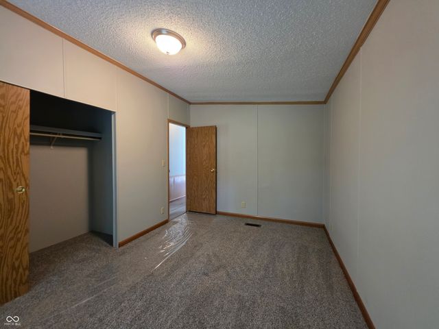 10263 Baseline Road, Paragon, IN 46166