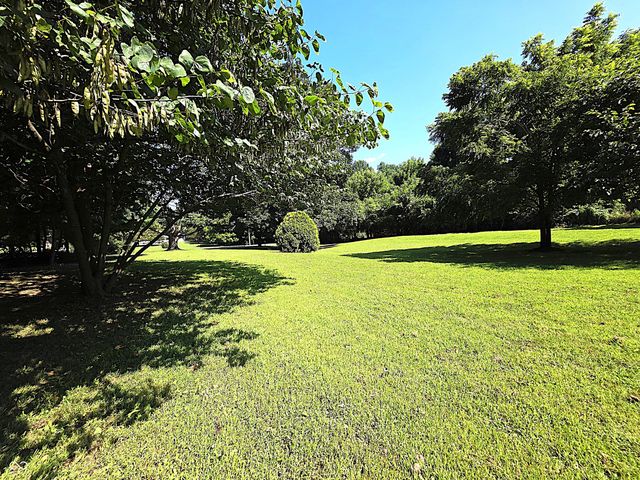 10263 Baseline Road, Paragon, IN 46166