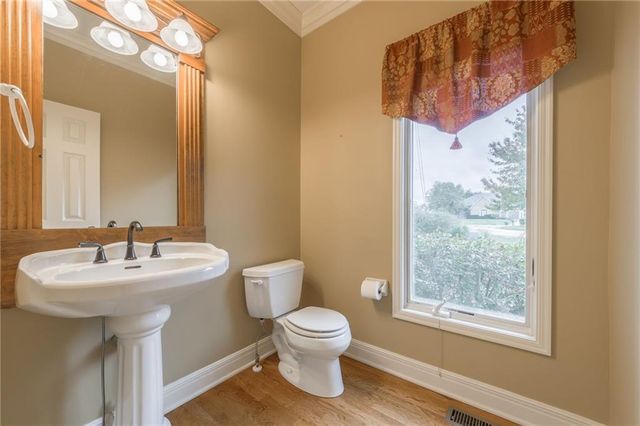 18876 W 252nd Street, Paola, KS 66071