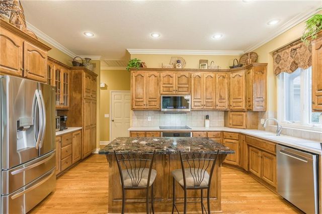 18876 W 252nd Street, Paola, KS 66071