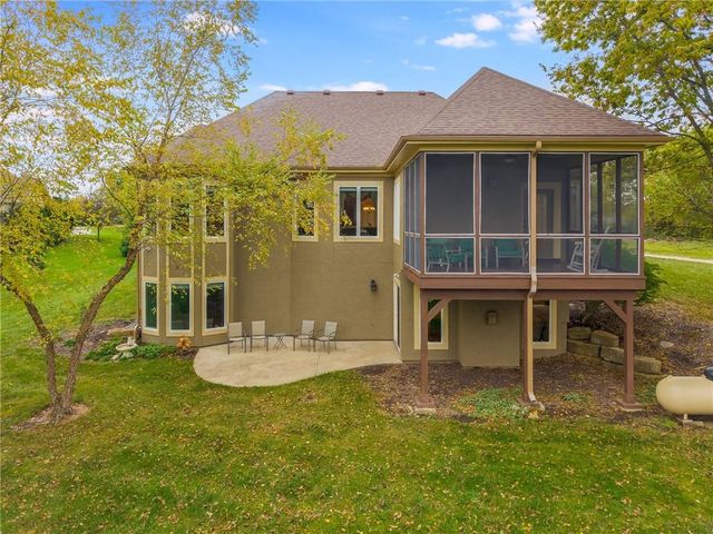 18876 W 252nd Street, Paola, KS 66071
