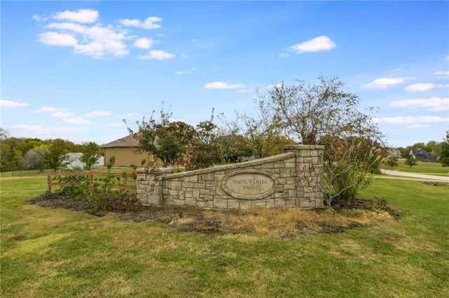 18876 W 252nd Street, Paola, KS 66071