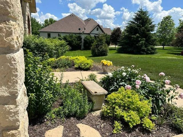 18876 W 252nd Street, Paola, KS 66071