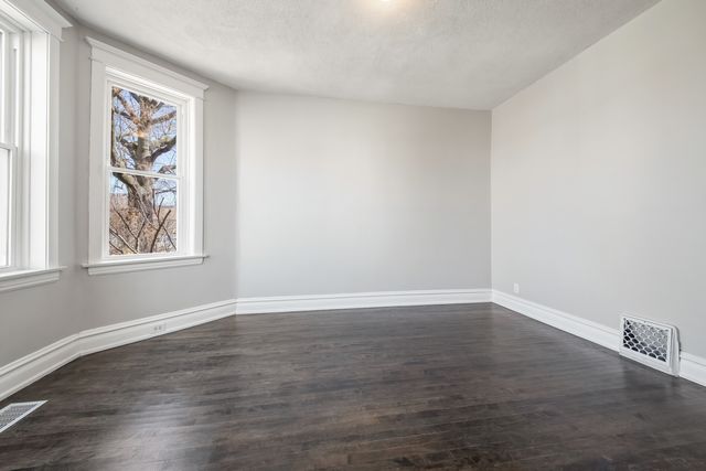 5527 W 22nd Place, Cicero, IL 60804