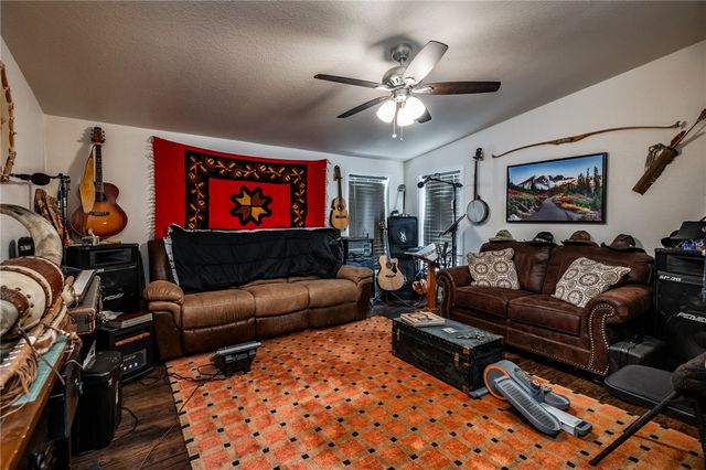 18901 N Quesnel Drive, Dolan Springs, AZ 86441