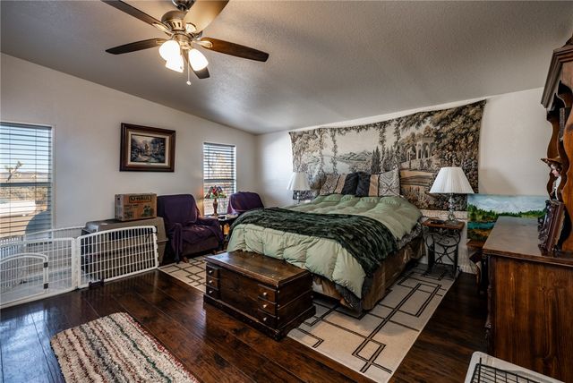 18901 N Quesnel Drive, Dolan Springs, AZ 86441