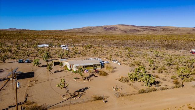 18901 N Quesnel Drive, Dolan Springs, AZ 86441