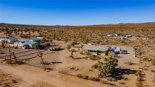 18901 N Quesnel Drive, Dolan Springs, AZ 86441