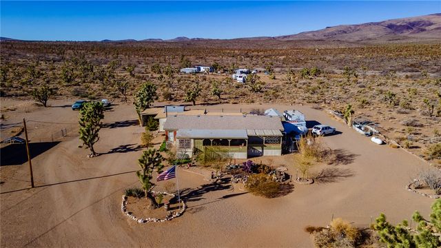 18901 N Quesnel Drive, Dolan Springs, AZ 86441