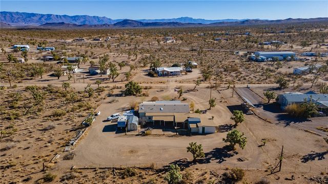18901 N Quesnel Drive, Dolan Springs, AZ 86441