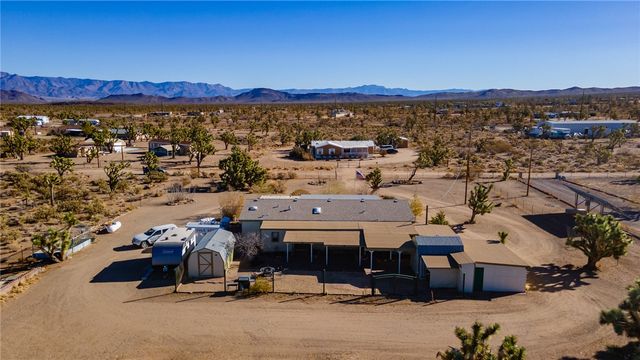 18901 N Quesnel Drive, Dolan Springs, AZ 86441