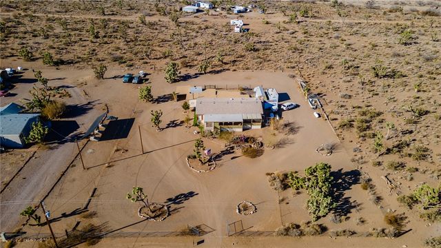 18901 N Quesnel Drive, Dolan Springs, AZ 86441