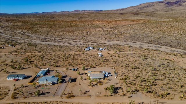 18901 N Quesnel Drive, Dolan Springs, AZ 86441