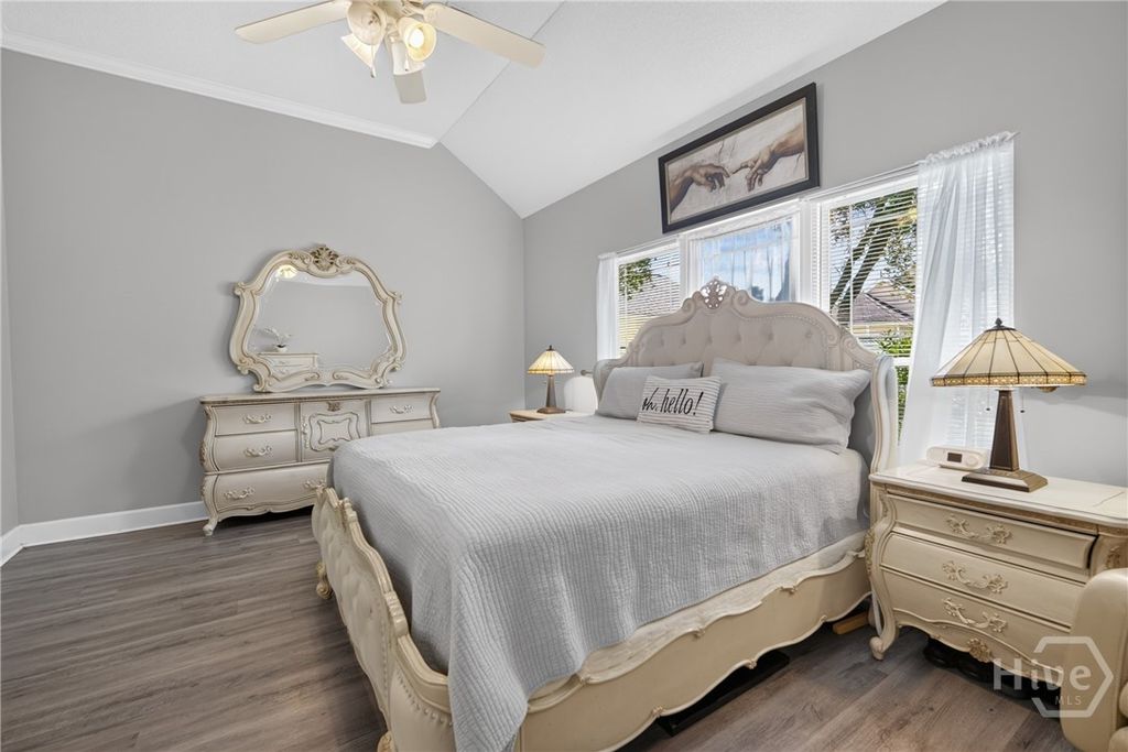 Image 20 of property listing at Address unavailable.