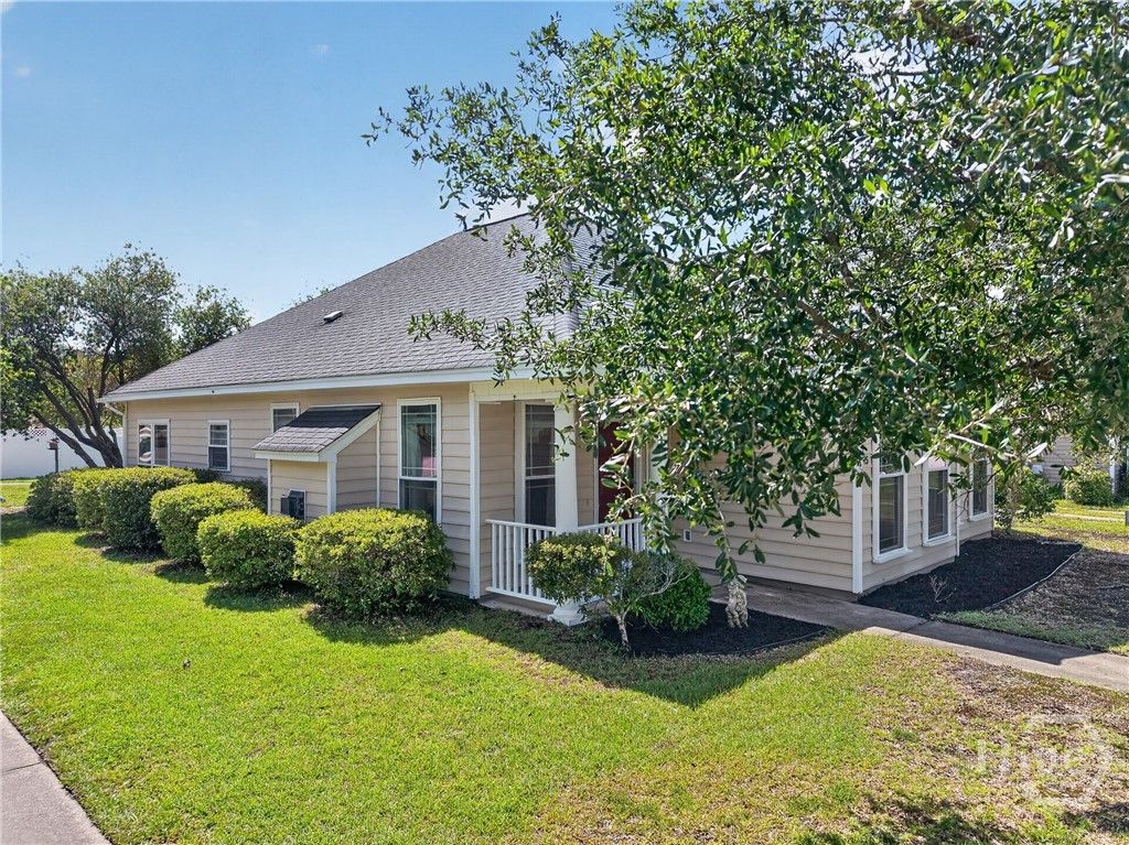 Image 31 of property listing at Address unavailable.