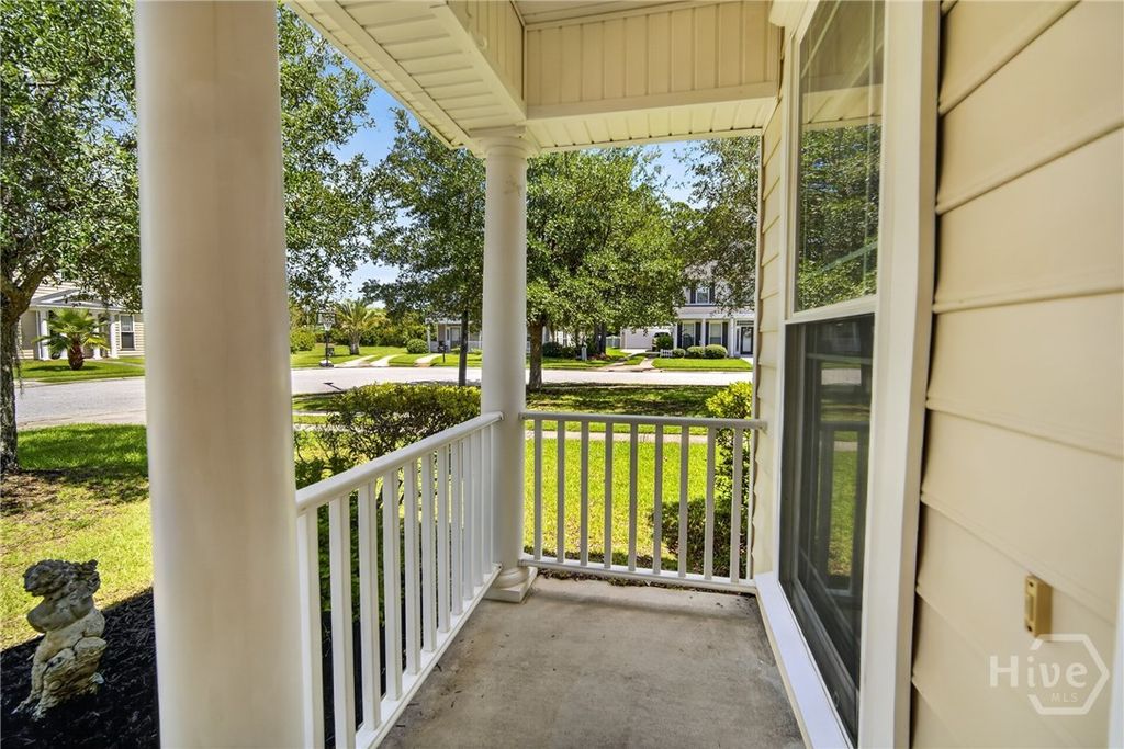 Image 4 of property listing at Address unavailable.