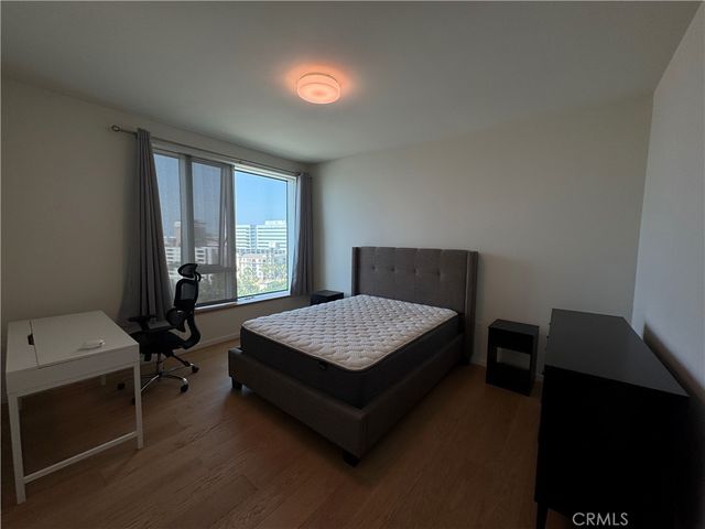 889 Francisco Street 1106, Los Angeles, CA 90017