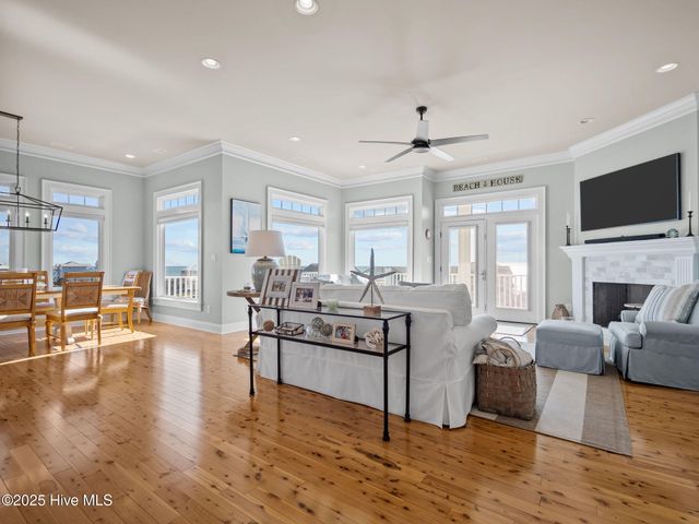 6414 Ocean Drive, Emerald Isle, NC 28594