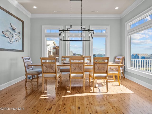 6414 Ocean Drive, Emerald Isle, NC 28594